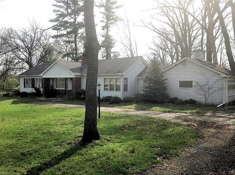 1st image of 5588 Lindenwood Ln