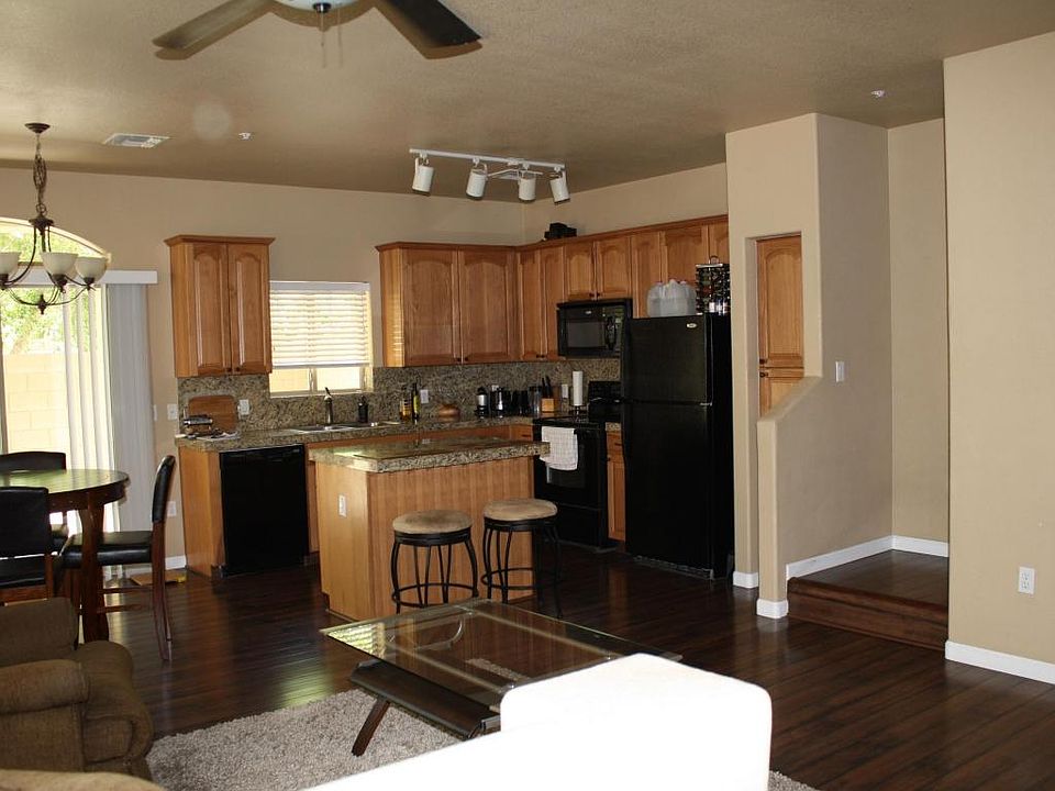 1st image of 2401 E Rio Salado Pkwy