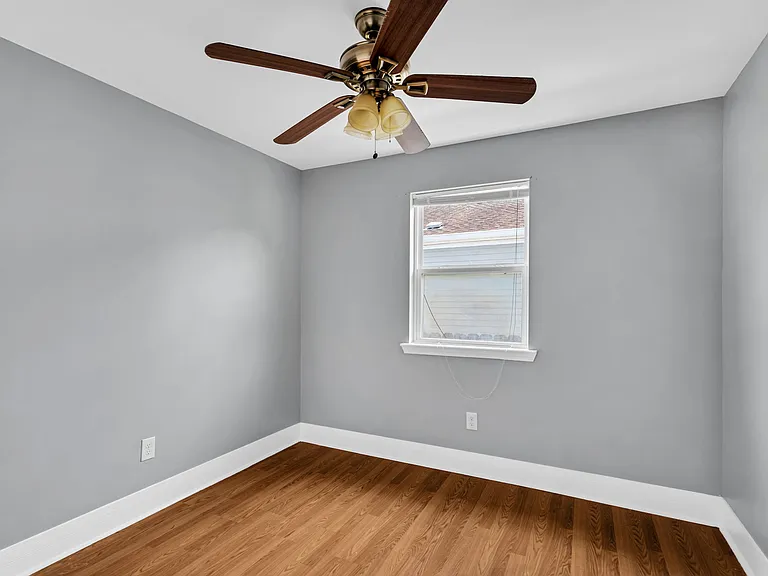 5151 Saint Anthony Ave — Photo 10
