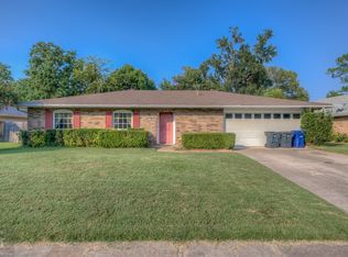 7553 Millbrook Dr, Shreveport, LA 71105
