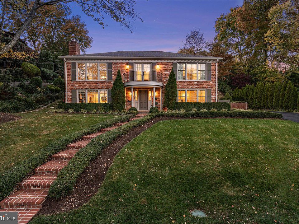 1st image of 7406 Park Terrace Dr
