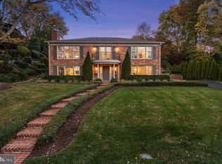 7406 Park Terrace Dr, Alexandria, VA 22307
