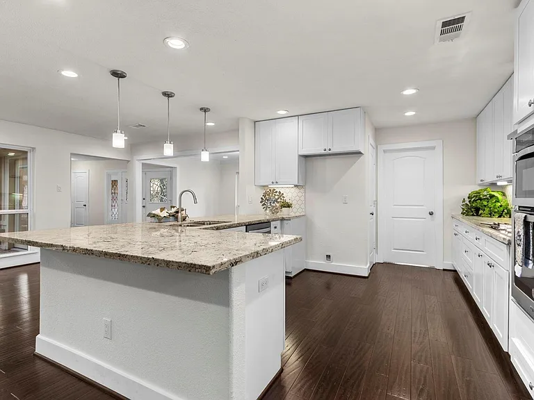 12523 Westerley Ln — Photo 14