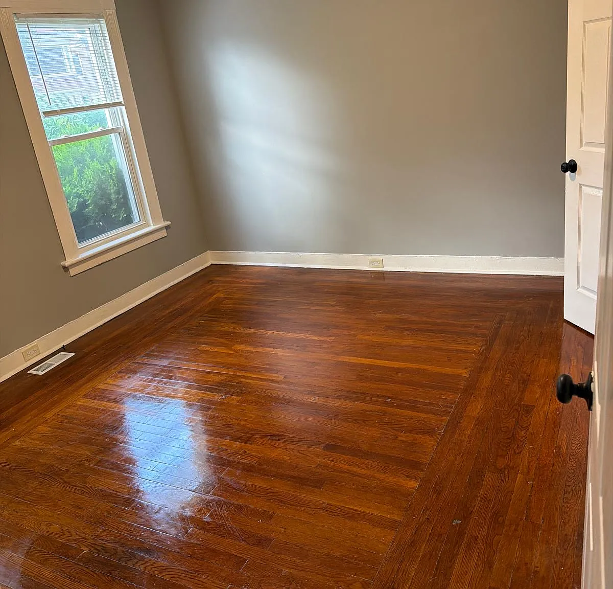 2 bed, 816 sqft, $1,700 — Photo 3