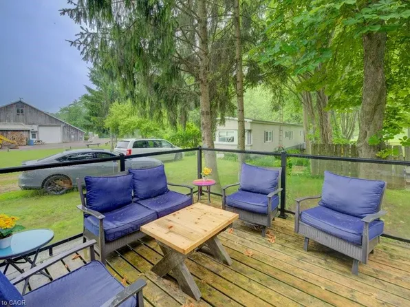 1652 Puddicombe Rd #417, Wilmot, ON N3A 2Z4