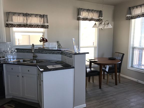 Kitchen with dining area