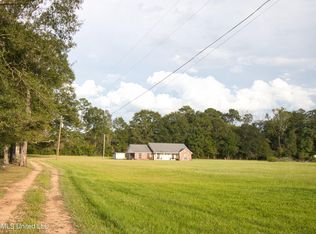 1122 Berthadale Rd, McComb, MS 39648