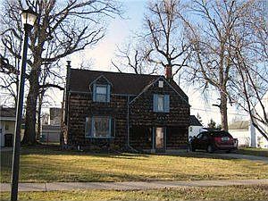 1st image of 146 Dalton Dr