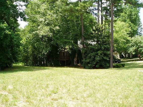 3rd image of 3220 Revere Cir