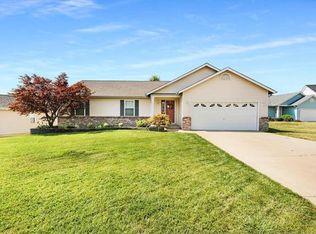 2645 Brook Meadow Ln, O'Fallon, MO 63368