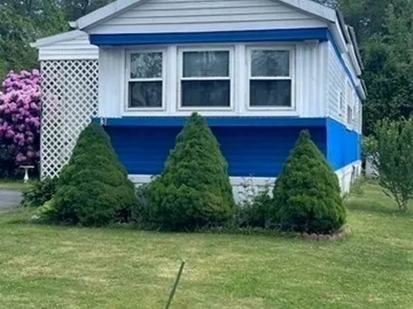 3 Clems Way, Acushnet, MA 02743