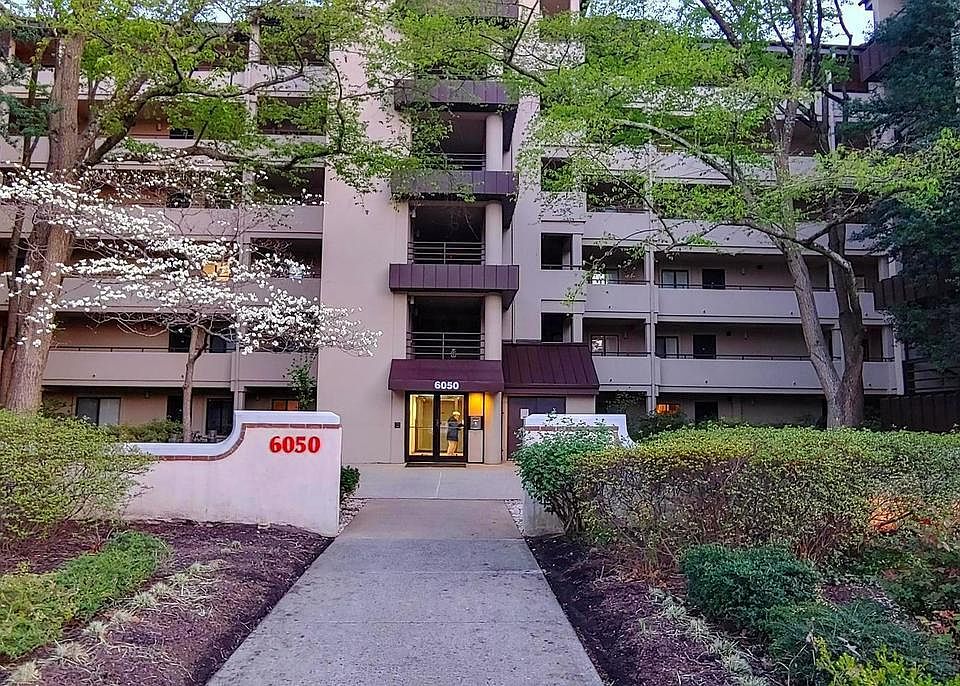 6050 California Circle Unit 506