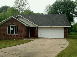 3700 Price Cir, Fort Smith, AR 72904