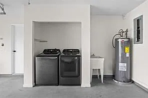 2 bed, 2.0 bath, 1676 sqft, $2,300 — Photo 3