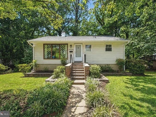 3840 Pinewood Ter, Falls Church, VA 22041