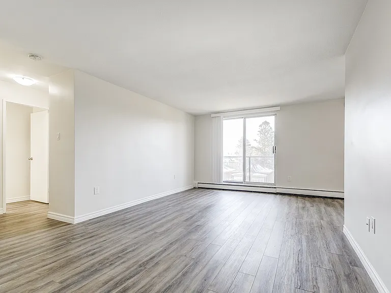 291 Brant Ave — Photo 18