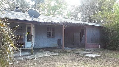 4th image of 16825 Lakeview Ave