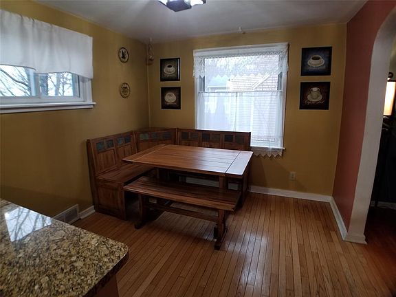 5th image of 816 Verna Dr