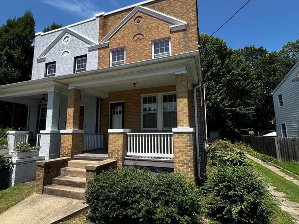 18 Sunset Dr, Alexandria, VA 22301