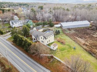 302 Falmouth Rd, Falmouth, ME 04105