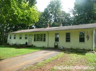 866 Wysor Hwy, Hillsville, VA 24343