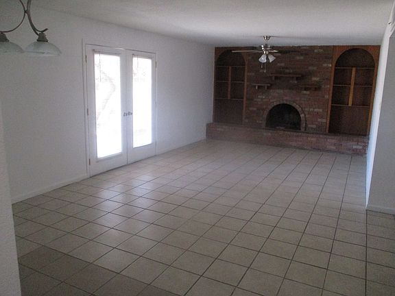 3rd image of 5026 N 62nd Dr