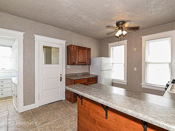4th image of 2122 N 57th St #2124