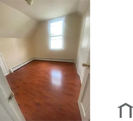 18 Woodbury Ave #3