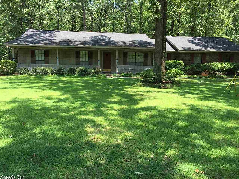 1st image of 6910 Village Dr