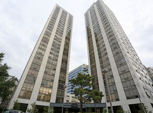 125 SW Jefferson Ave APT 215, Peoria, IL