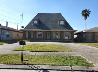 5510 Samovar Dr, New Orleans, LA 70126