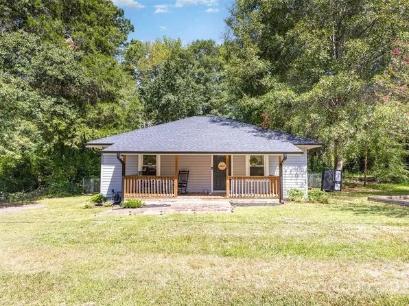 1397 Grace Ave, Lancaster, SC 29720