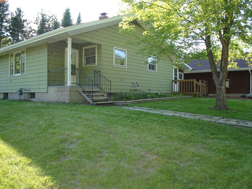 SE Corner - Front Door