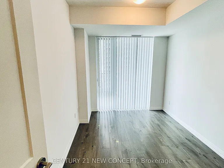 8 Widmer St #3411 — Photo 11