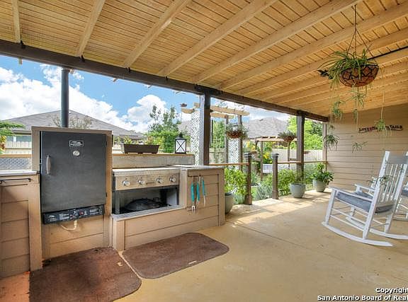 2nd image of 5907 Calaveras Way