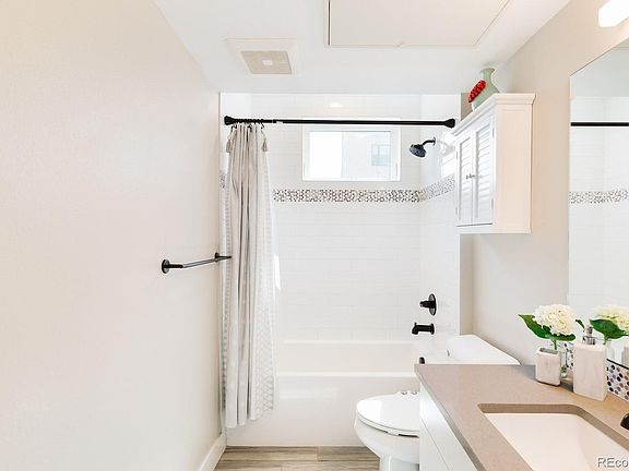 3rd image of 2729 W 28th Ave #301