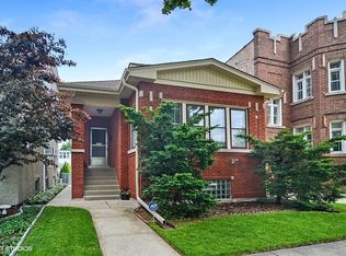 5919 N Fairfield Ave, Chicago, IL 60659