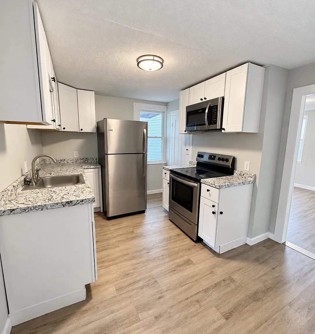 2 bed, $1,995 — Photo 1