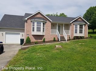 100 Tices Springs Ct, Dickson, TN 37055