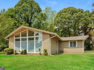 1800 Beechwood Blvd, Gainesville, GA 30504