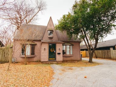 1104 E 35th Pl, Tulsa, OK, 74105