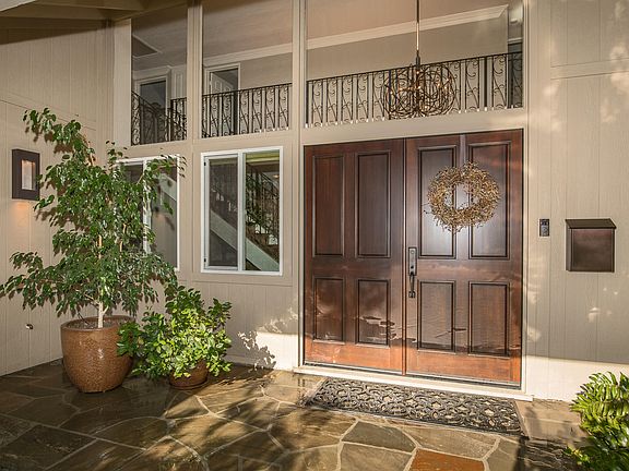5th image of 1292 Willsbrook Ct