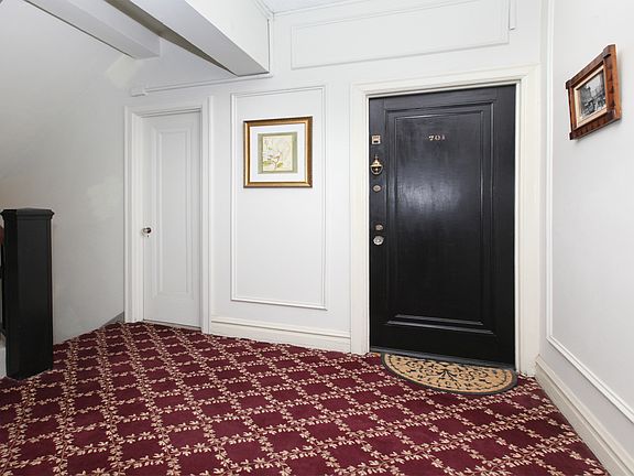 4th image of 3438 Russell Blvd APT 701