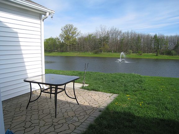 3rd image of 10226 Golden Dr