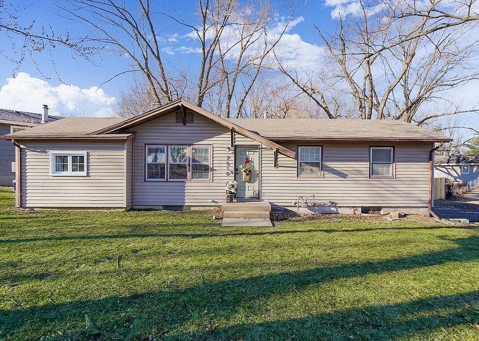 1st image of 7510 N Avalon St