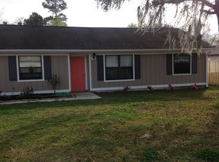 211 Cypress Dr, Kingsland, GA 31548