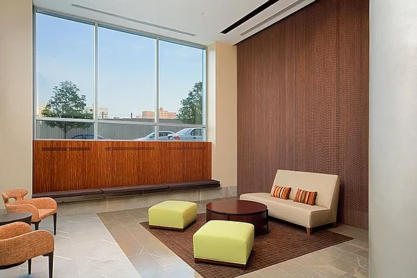 Rented by Lisa Management | media 8