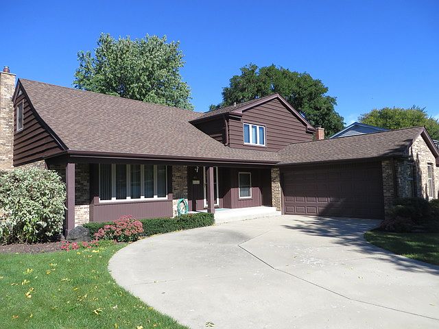 1st image of 864 N Fairway Dr