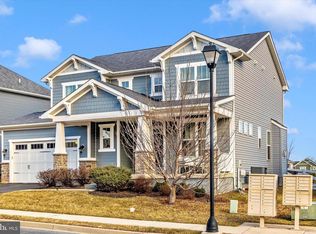 1113 Lakin Dr, Frederick, MD 21702