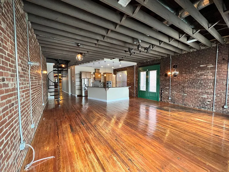 301 Market St SE — Photo 31